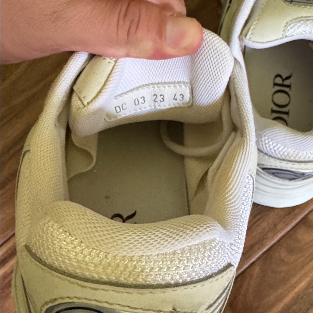 Dior B30 White Mesh & Leather Sneakers - Picture 5 of 5